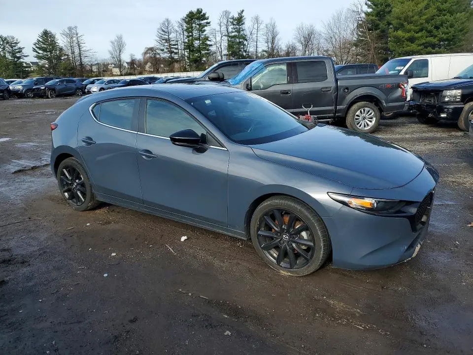2024 MAZDA 3 PREFERRED  