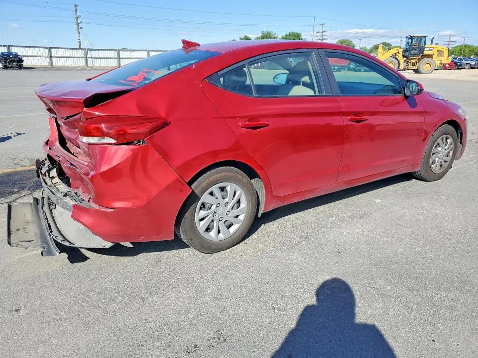 2017 HYUNDAI ELANTRA SE  