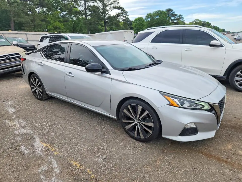 2019 NISSAN ALTIMA 2.5 SR  