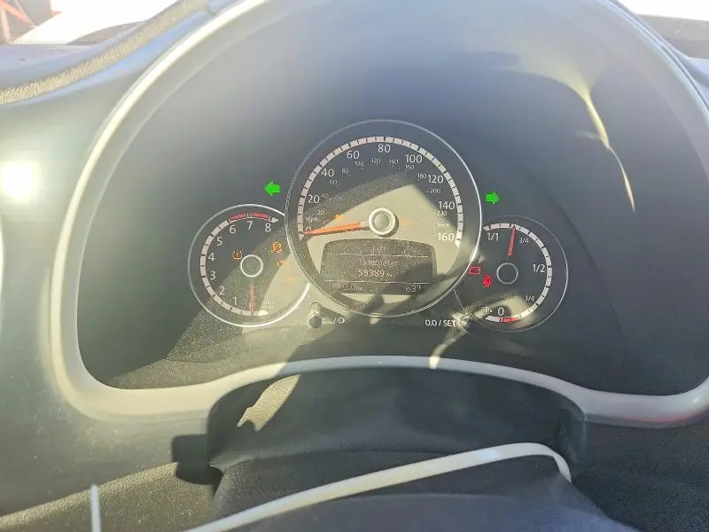 2016 VOLKSWAGEN BEETLE S  