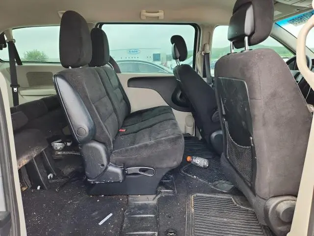 2014 DODGE GRAND CARAVAN SE  