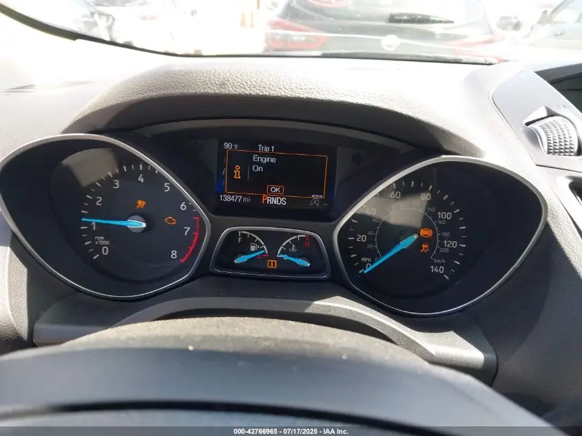 2017 FORD ESCAPE SE