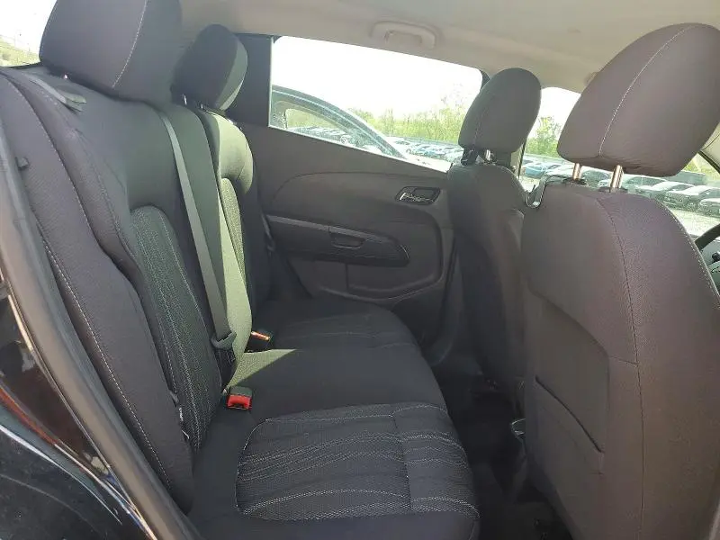 2014 CHEVROLET SONIC LT  