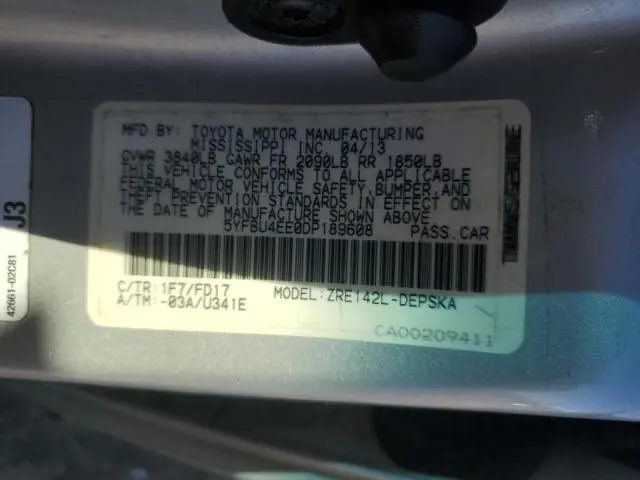 2013 TOYOTA COROLLA BASE  