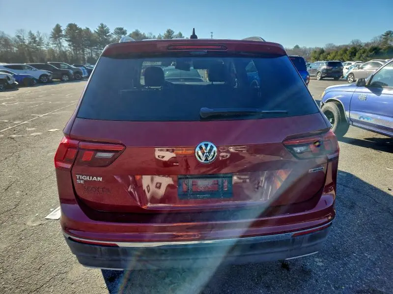 2021 VOLKSWAGEN TIGUAN SE  