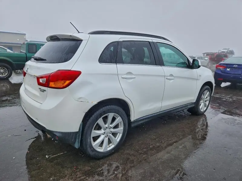 2015 MITSUBISHI OUTLANDER SPORT SE  