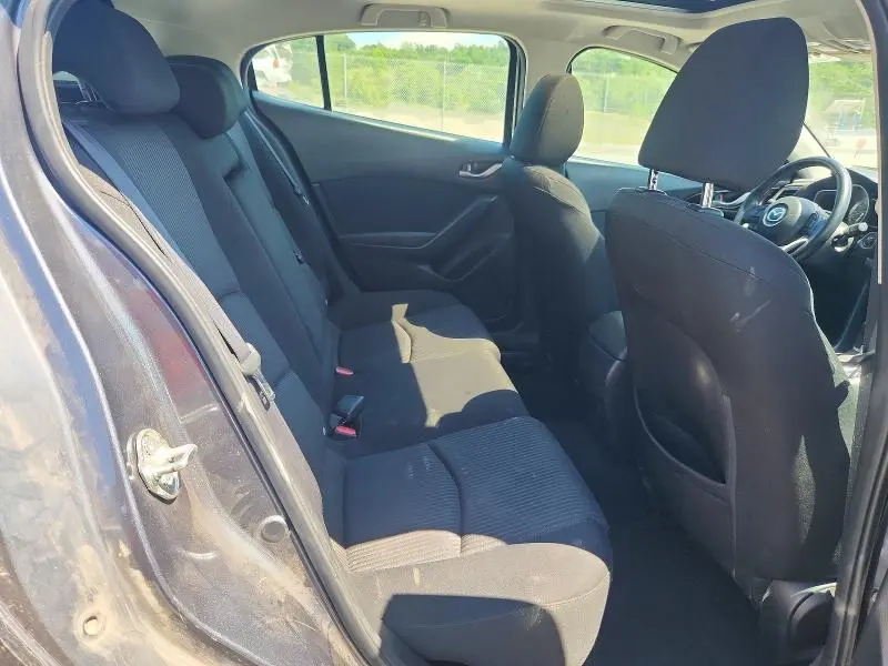 2016 MAZDA 3 TOURING  