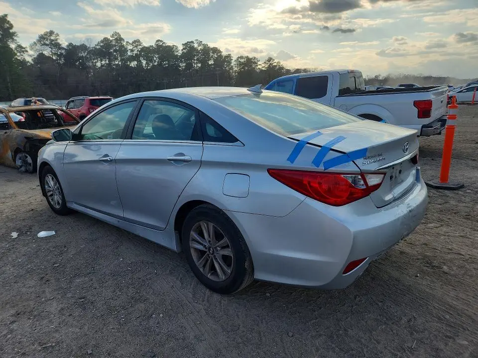 2014 HYUNDAI SONATA GLS  