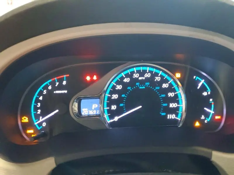 2011 TOYOTA SIENNA XLE 7-PASSENGER  