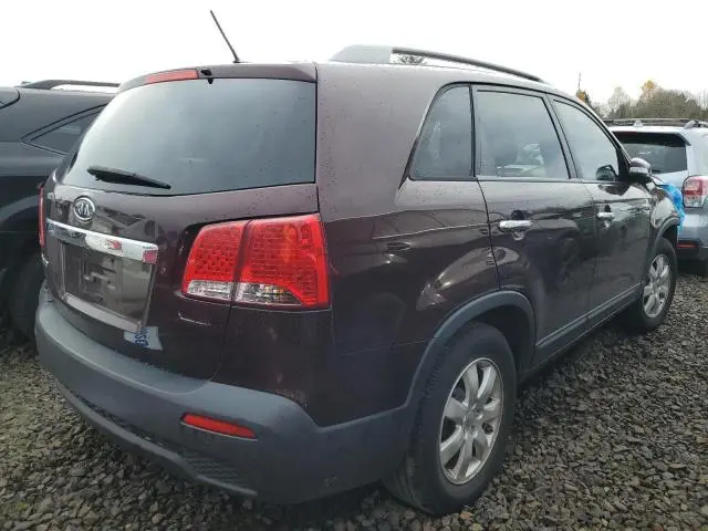 2013 KIA SORENTO LX  
