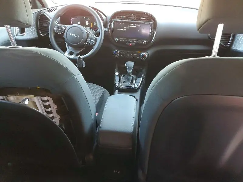 2023 KIA SOUL LX, S  
