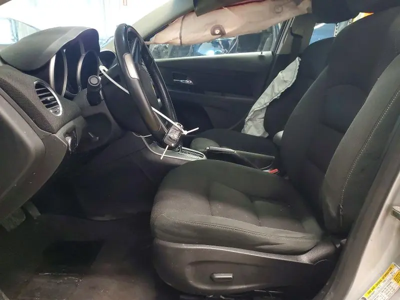 2012 CHEVROLET CRUZE LT  