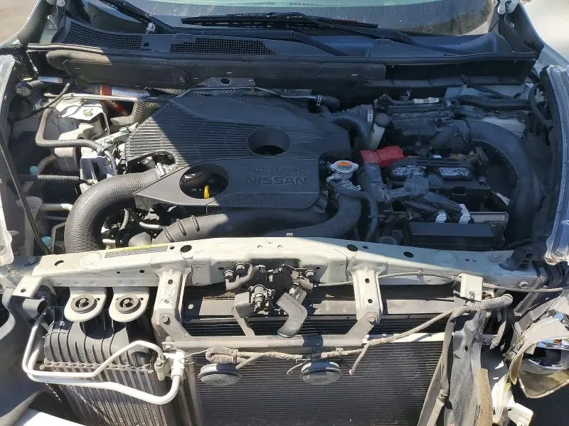 2015 NISSAN JUKE S  