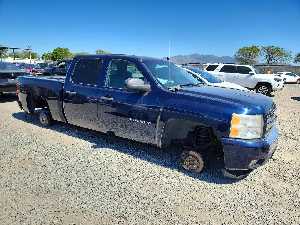 2011 CHEVROLET SILVERADO C1500 LT  