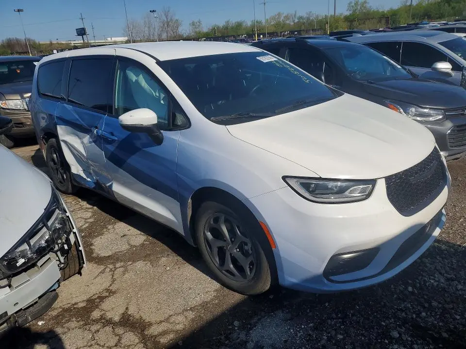 2023 CHRYSLER PACIFICA HYBRID TOURING L  