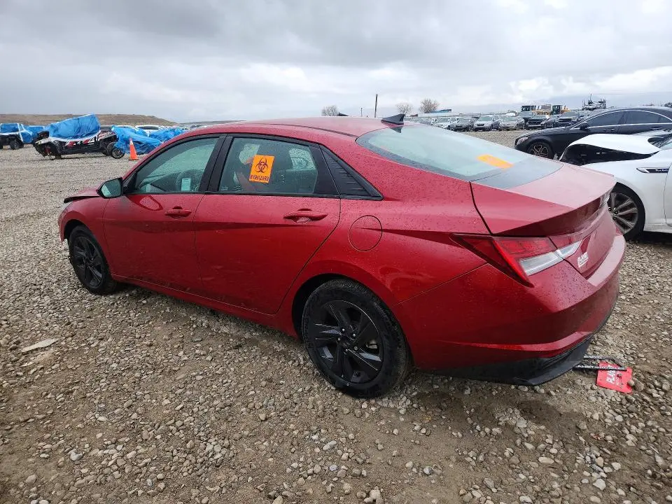 2021 HYUNDAI ELANTRA SEL  