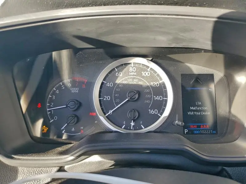 2021 TOYOTA COROLLA LE  