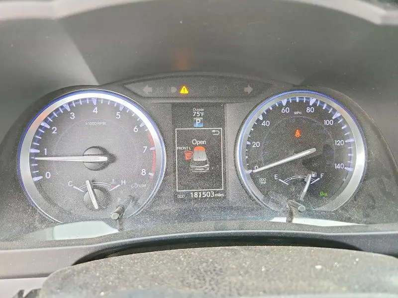 2016 TOYOTA HIGHLANDER LIMITED  