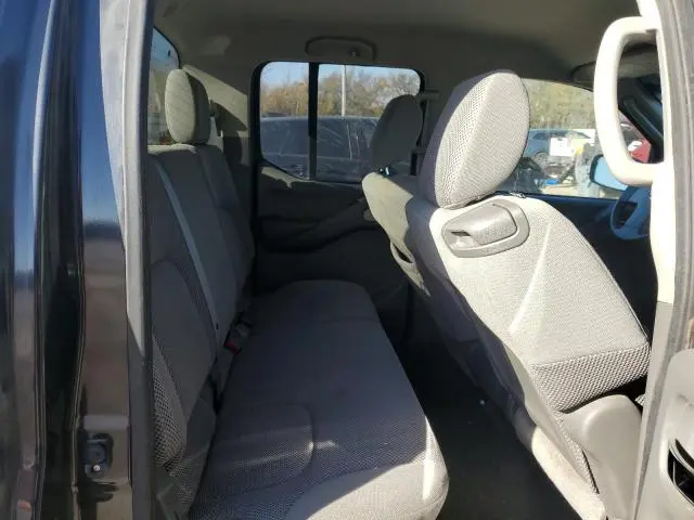 2011 NISSAN FRONTIER S  