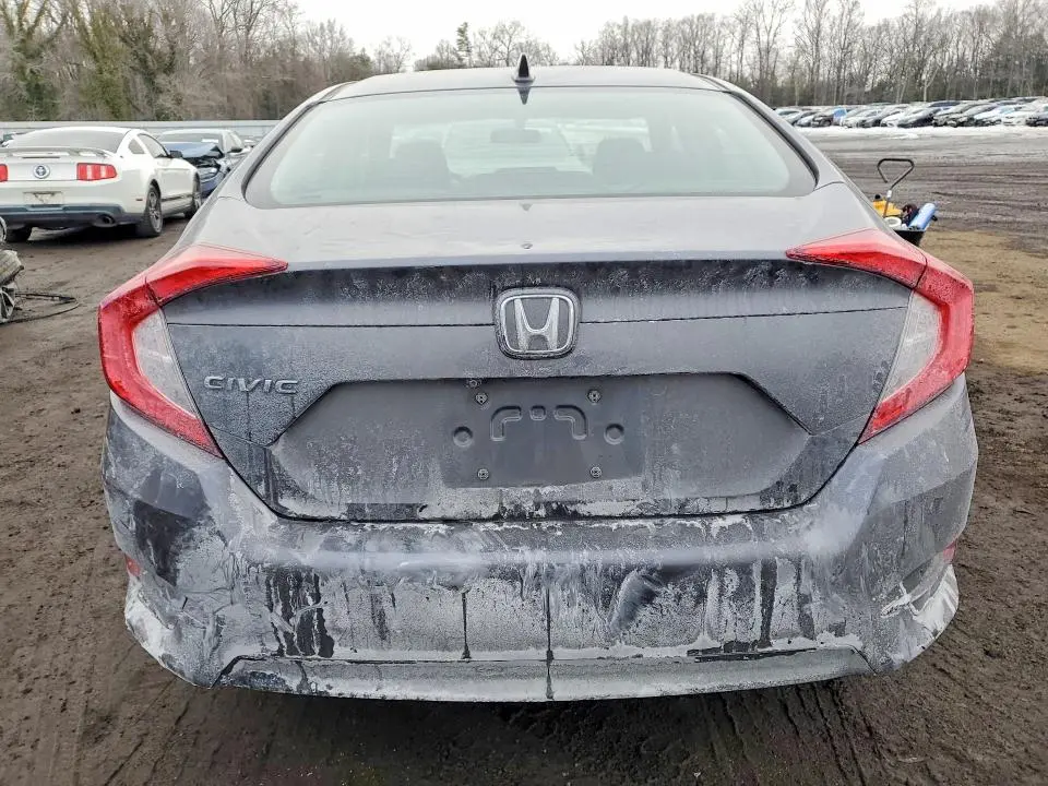 2018 HONDA CIVIC EX  