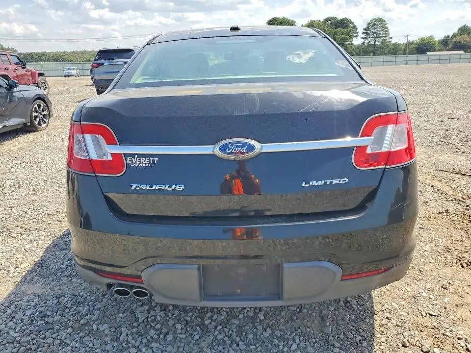 2012 FORD TAURUS LIMITED  