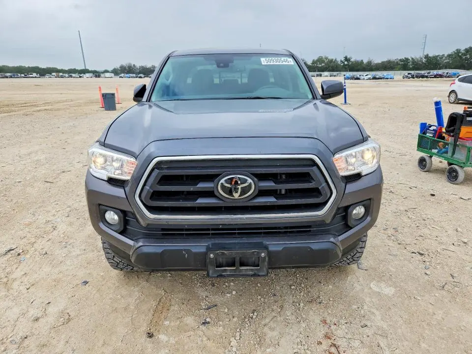 2021 TOYOTA TACOMA SR5 V6  