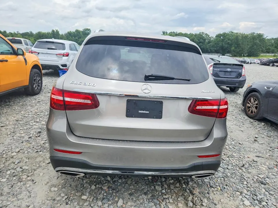 2019 MERCEDES-BENZ GLC 300 4MATIC  