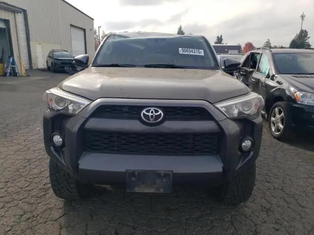 2017 TOYOTA 4RUNNER SR5/SR5 PREMIUM  