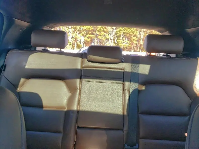 2018 INFINITI QX30 BASE  