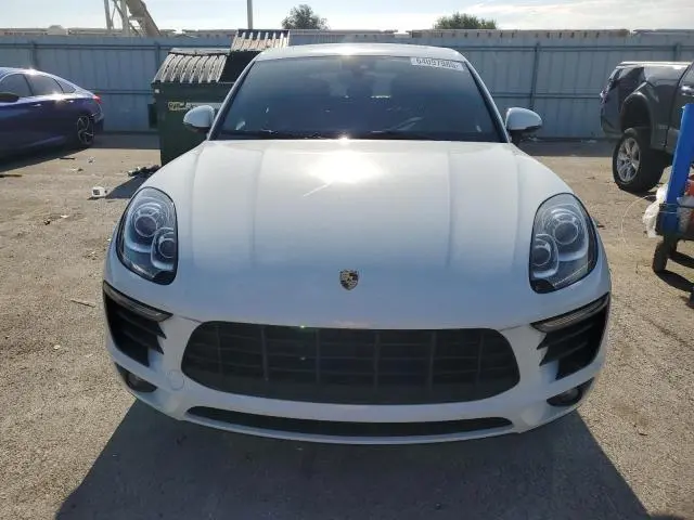 2018 PORSCHE MACAN   