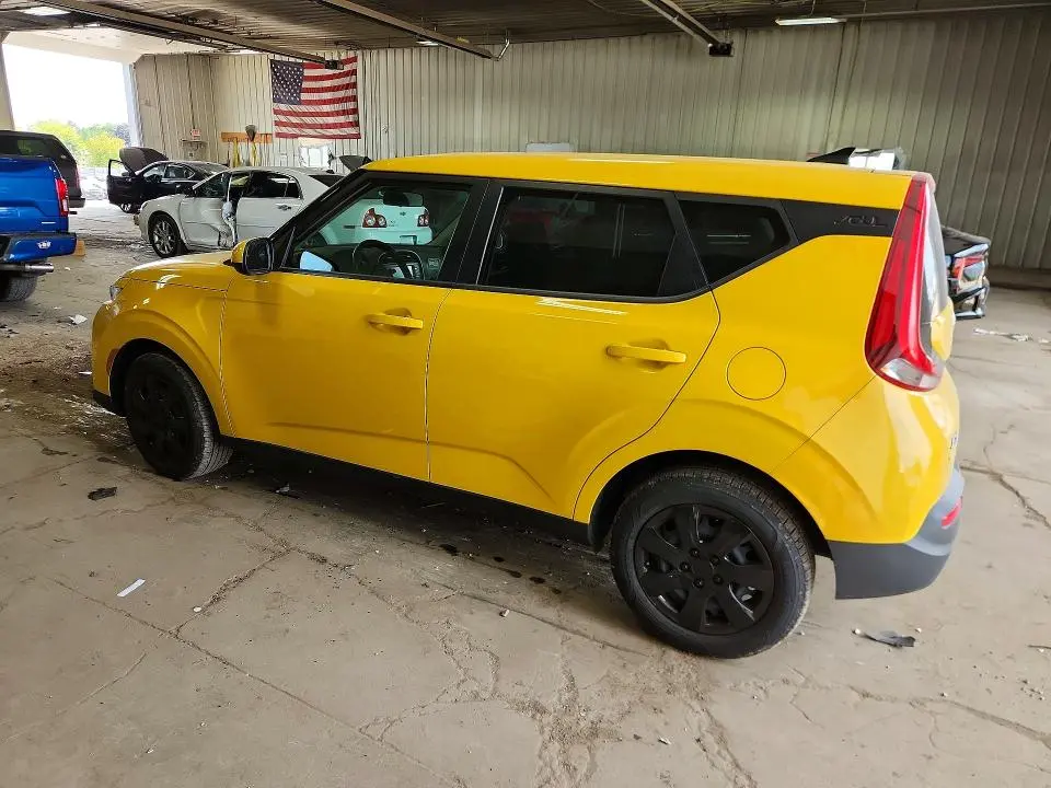 2020 KIA SOUL LX  