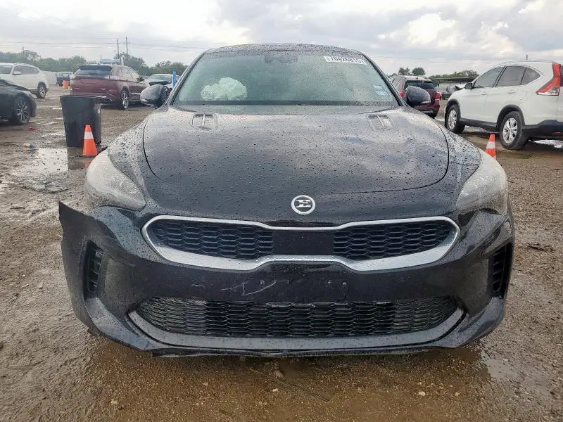 2018 KIA STINGER PREMIUM  