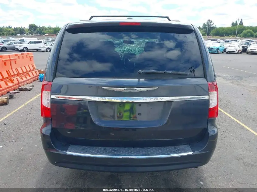2013 CHRYSLER TOWN & COUNTRY TOURING