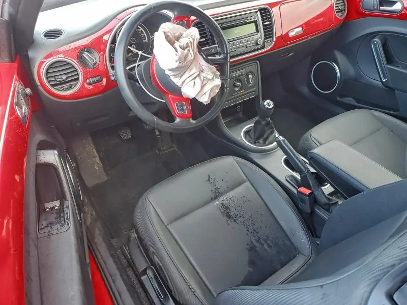 2014 VOLKSWAGEN BEETLE   