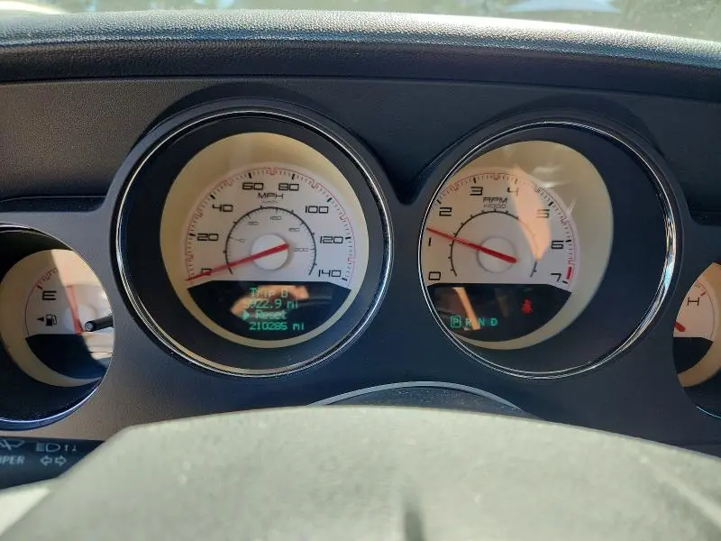 2014 DODGE CHALLENGER SXT  