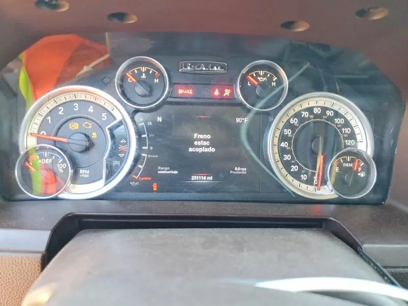 2015 RAM 3500 LARAMIE 4WD 6.7L 6C TDSL