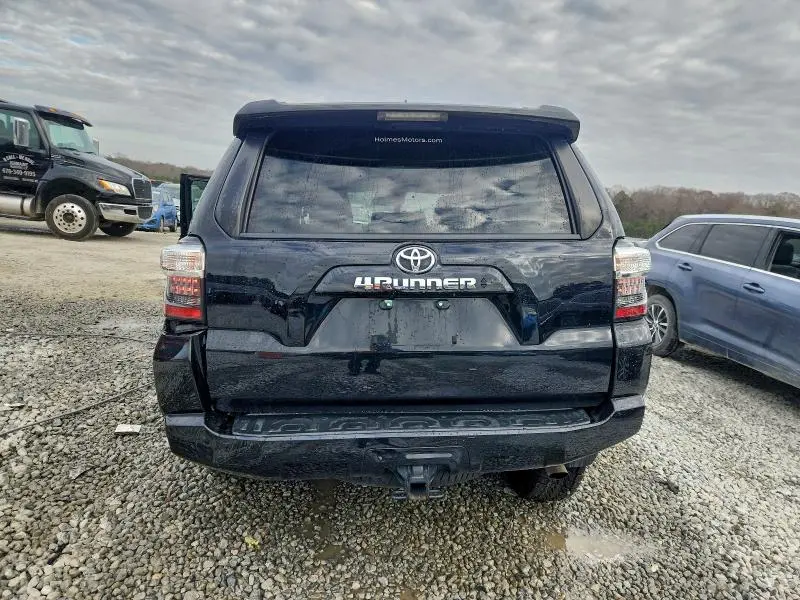 2022 TOYOTA 4RUNNER SR5/SR5 PREMIUM  