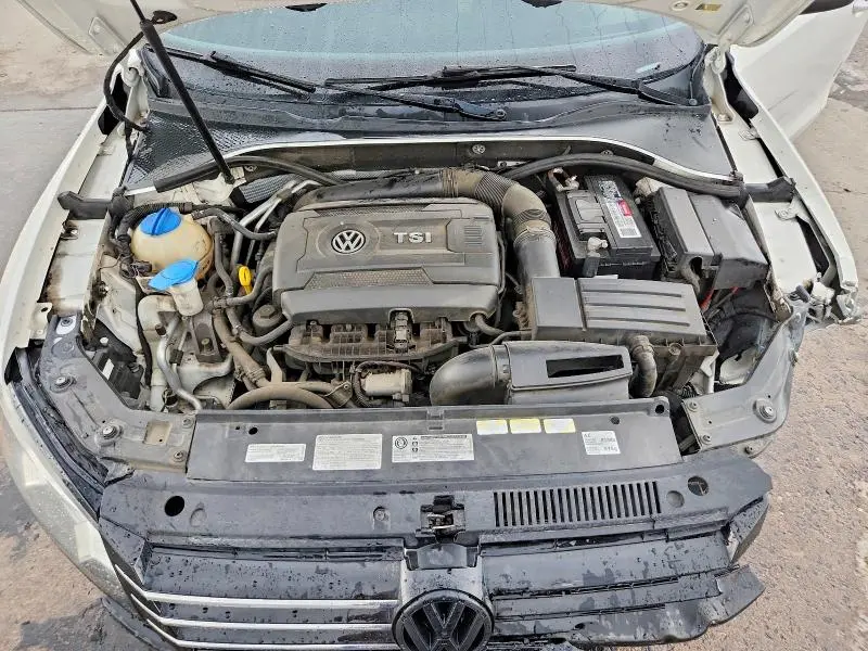 2014 VOLKSWAGEN PASSAT SE  