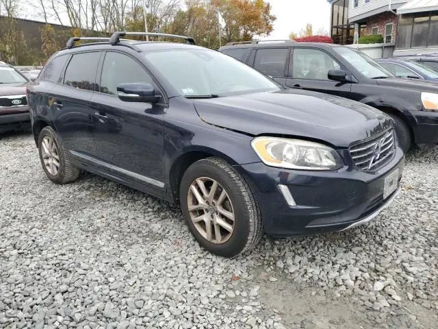2017 VOLVO XC60 T5  