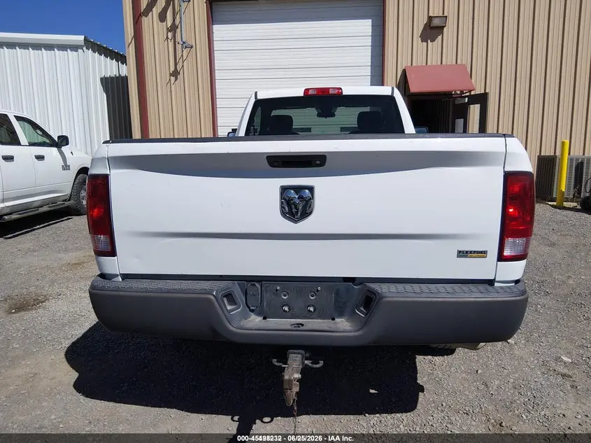 2017 RAM 1500 TRADESMAN  4X2 8' BOX