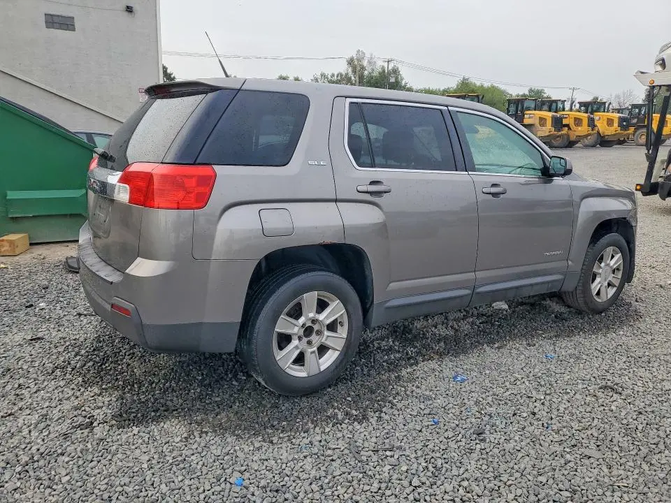 2012 GMC TERRAIN SLE  