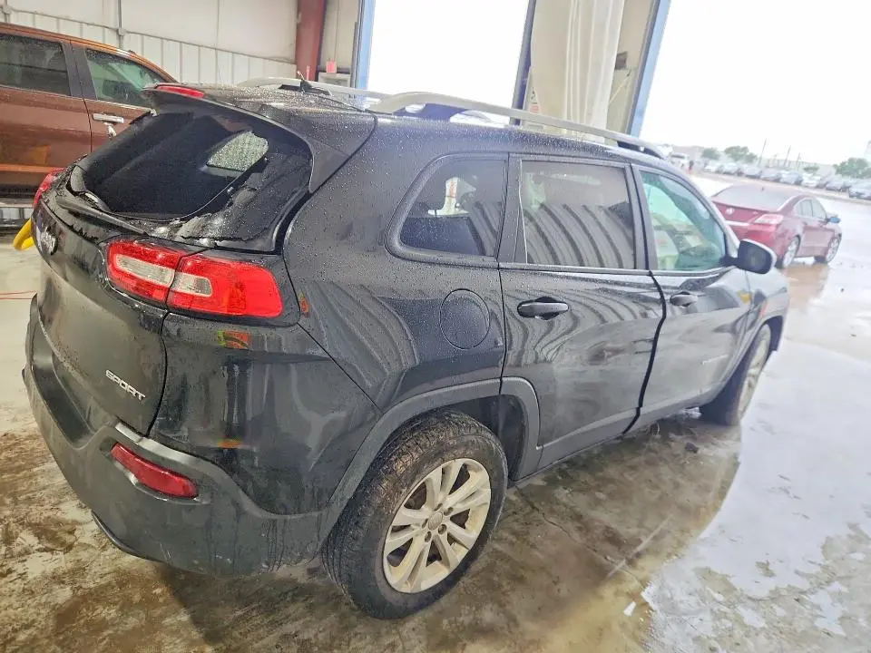 2015 JEEP CHEROKEE SPORT  