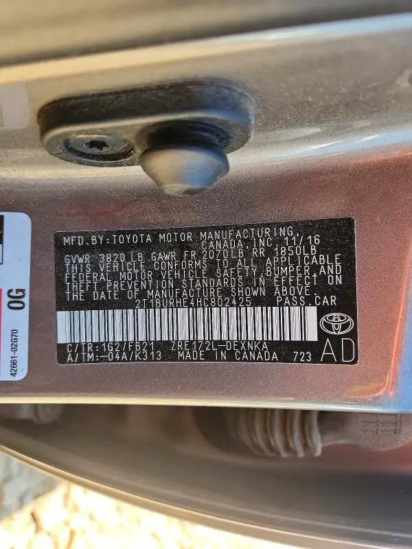2017 TOYOTA COROLLA LE  