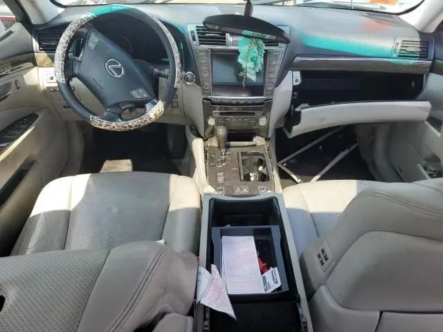 2010 LEXUS LS 460  