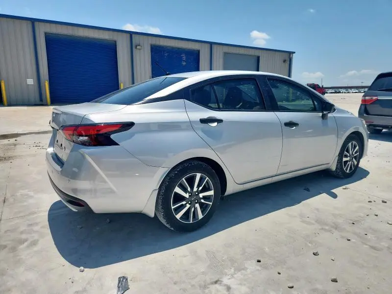 2024 NISSAN VERSA S  