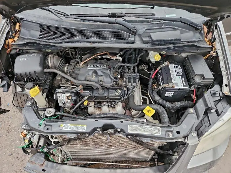 2010 CHRYSLER TOWN & COUNTRY TOURING  