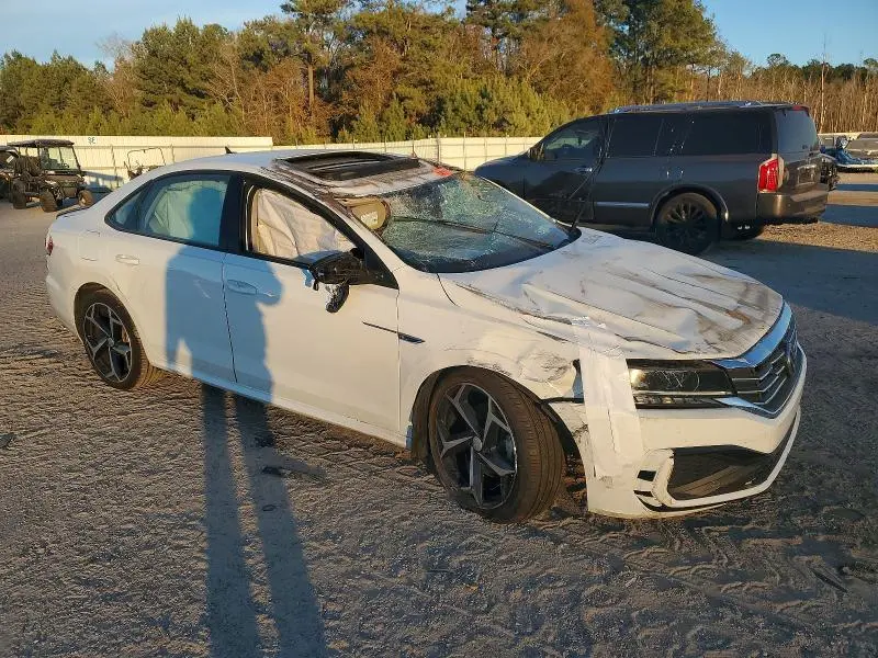 2020 VOLKSWAGEN PASSAT R-LINE  