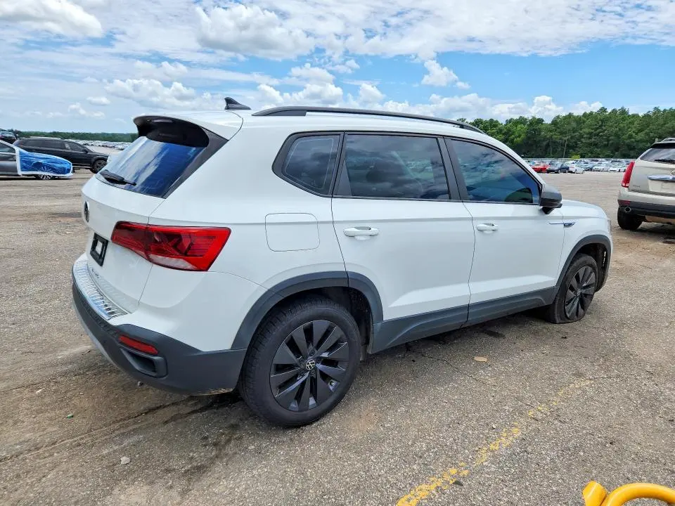 2022 VOLKSWAGEN TAOS S  
