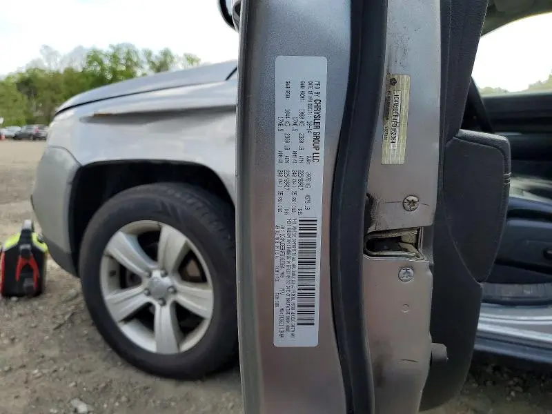 2015 JEEP COMPASS LATITUDE  
