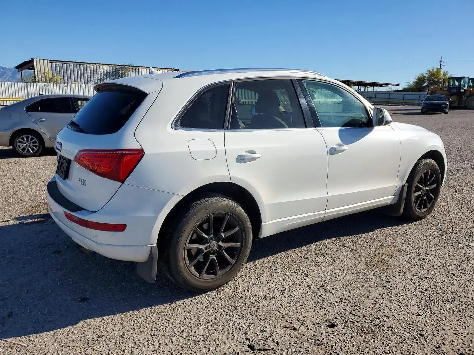 2012 AUDI Q5 PREMIUM PLUS  